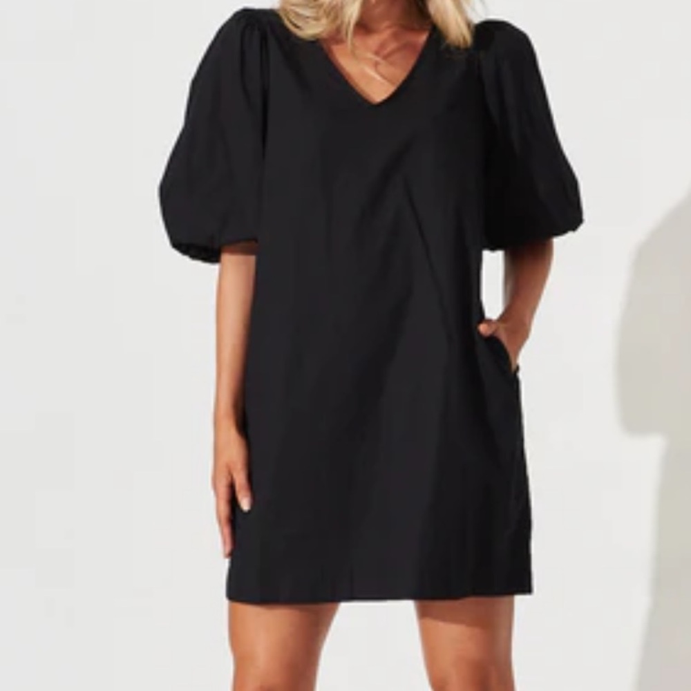 Camilyn Beth NWT SZ 14 the Ann Dress Black Linen V-Neck Puff Sleeve mini‎